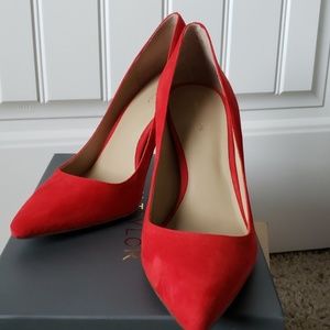 NWOT Ann Taylor Mila Suede Pumps in ravishing red